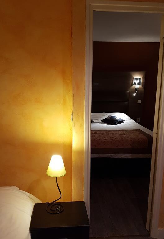 Logis Deshors-Foujanet Hotel Chamboulive Exterior photo